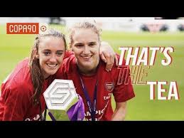 Vivianne miedema takes on lisa evans in the newest episode of 'what do you know?'. Chelsea Are The Team To Beat That S The Tea With Vivianne Miedema Lisa Evans Qatar Soccer Net News