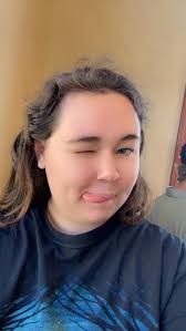 Hi, I'm looking for someone to do a cowboy copper to my hair prefer someone  who has good experience with dark hair.