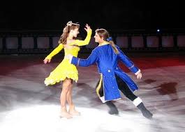 Belle Adam Disney On Ice Beautyandthebeast Patinage