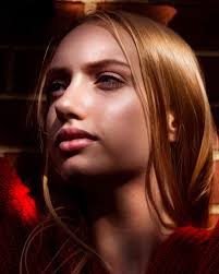 pointmodelingagency model @annamarie.hutchinson in a beauty/editorial  styled Photoshoot for SELIN Magazine @selin.magazine . SELIN Magazine July  2023 ISSUE 30