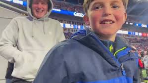 Derek Copeland + Charlotte, NC Attending SMU Game Brashard Smith Scores!