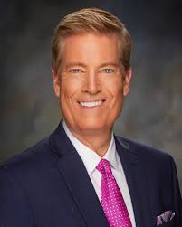 Chris Horne's Instagram, Twitter & Facebook