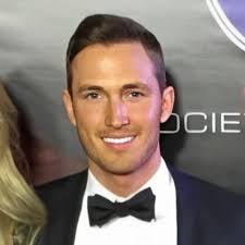 Class is in session #russellhartley