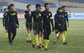 Bola sepak berkembang sehingga menjadi salah satu kepentingan di eropah bahkan orang inggeris sentiasa mencari ruang untuk mengeksport sukan itu ke seluruh dunia. Jangan Sampai Pemain B 23 Terbiar Yusoff