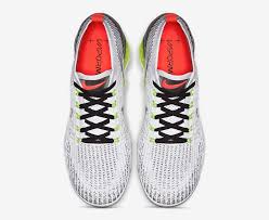 Nike Nike Air Vapormax Flyknit 3 White Black Volt Bright
