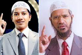 Selain itu beliau juga merupakan seorang penulis yang banyak menulis buku mengenai islam dan. Fariq Zakir Naik Mulai Ikuti Jejak Sang Ayah Republika Online