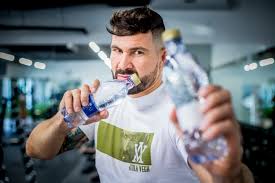 5,755 likes · 55 talking about this. Attila Vegh Mma Bellator Champion Royal Water