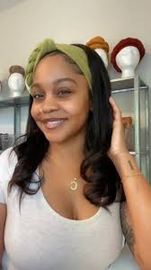 Featival season 🤝 pink hair 💖 @MJ looking stunning in our Pink Pop C...