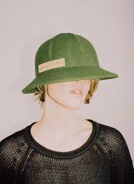 Shopbop offers assortments from over 400 clothing, shoe, and accessory designers. Simon And Mary Ss15 Miss Moss