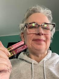 What color Lipsense should I wear today?