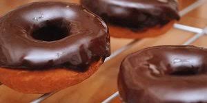 Dengan membaca artikel ini, kamu pasti bisa membuat donat yang enak dan empuk donat memiliki banyak jenis, ada donat kentang, donat goreng dan lain sebagainya. Cara Membuat Donat Jco Topping Aneka Rasa Ukuran Mini Yang Lembut Dan Empuk Diadona Id