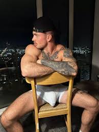 hows the view? nudes by xxxkashed