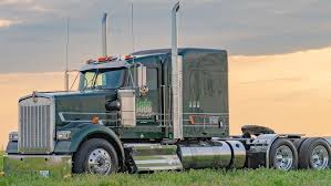 Custom Built 2025 Kenworth W900 The