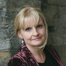 Izzy de Rosario (@izzyderosario)