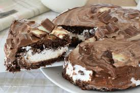 La Torta Al Forno Con Kinder Maxi E Davvero Una Golosita Unica Ideale Soprattutto Per I Bambini E Semplice Da Fare Stupirete Tutt Ricette Dolci Dolci Torte