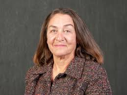 Lori Albin's Instagram, Twitter & Facebook