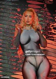 9,361 Iggy Azalea Performing Stock Photos, High-Res Pictures, and ...