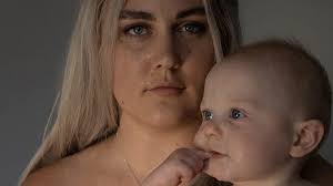 Una lettera ai miei cari": le donne guarite dal cancro al seno raccontano  la malattia in un video