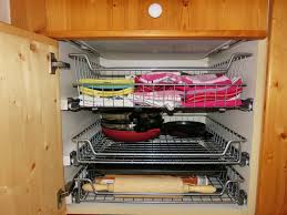 Schrankauszuge Von Www Stauraum Shop De Schaffen Ubersichtlichkeit Und Einfach Mehr Platz Kuchenschrank Kuche Schrank