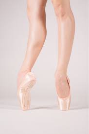 Freed of london & ballet black have collaborated to create the first skin tone pointe shoes, handmade in the u.k. Freed Pro Light Pointe Shoes Mademoiselle Danse