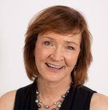 Barbara Bara's Instagram, Twitter & Facebook