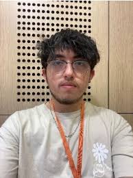 300+ perfiles de «Luis Riano»