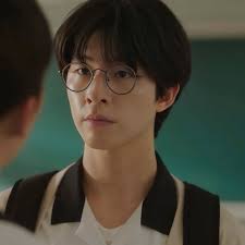 Since weak hero class season 2 will premier in January 2025, I just want to  remind you that this trio was a top-tier.