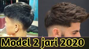 Pompadour termasuk gaya rambut yang selalu populer. Cukuran 2 Jari Cara Golden