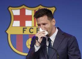 En om 12.00 uur houdt lionel messi een persconferentie over zijn breuk met fc barcelona. Swnjcibzumfnim
