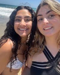 Rachel Peet's Instagram, Twitter & Facebook