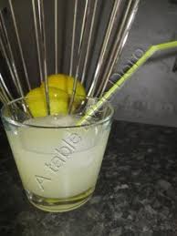 Limonade Citronnade Au Thermomix A Table Avec Doro Thermomix Jus De Fruit Thermomix Citronnade