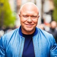 Mark Winget's Instagram, Twitter & Facebook