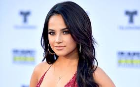 Mayores (transl. older) is a song by american singer becky g and puerto rican rapper bad bunny. Becky G Mayores Texte Becky G Wallpaper 1200x751 Wallpapertip