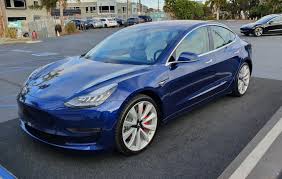 A detailed tesla model 3 delivery checklist that will enable you to get the best experience at the tesla store and after taking your dream car home. We Get Behind The Wheel Of The New Tesla Model 3 Tech Guide