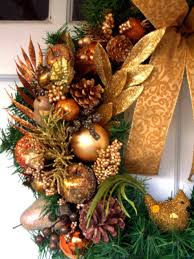 Christmas wreaths for windows holiday wreaths christmas decorations christmas mantles winter wreaths burlap christmas spring wreaths primitive christmas country christmas. Copper Glitz Christmas Wreath Hgtv