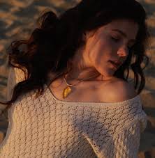 Joyería del océano Regalo de Navidad para el mejor amigo Collar de conchas  Arte en vidrio fundido Collar minimalista Arte de playa Colgante de vidrio 