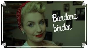 Rockabilly frisuren alles rund um den retro style brigitte de. Bandana Tuch Falten Das Super Einfache Tutorial Fur Anfanger Youtube
