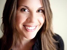 Kira Dillon's Instagram, Twitter & Facebook