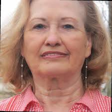 Martha Mossman's Instagram, Twitter & Facebook