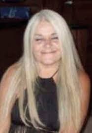 Sandra Kaye's Instagram, Twitter & Facebook