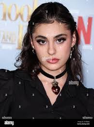 Yasmine Scott's Instagram, Twitter & Facebook