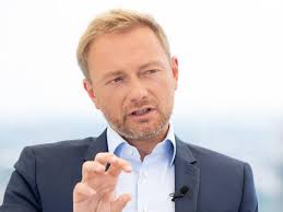Sie haben schon einen gemeinsamen urlaub am mittelmeer gebucht: Fdp Chef Lindner Hat Eine Neue Freundin