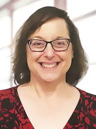 Lynn Goodrich's Instagram, Twitter & Facebook