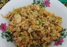 Ia adalah makanan yang berasaskan karbohidrat iaitu salah satu nutrisi utama dalam pemakanan kita. Resep Nasi Goreng Brokoli Diet Defisit Kalori Oleh Aloysia Yossy Cookpad