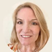 200+ "Ellen M." profiles