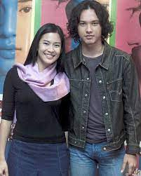Selain membahas mengenai nicholas saputra yang sempat berkeinginan untuk menikah muda, dalam perbincangan itu mereka juga membahas mengenai alasan sang aktor hampir tidak pernah. 5 Potret Lawas Nicholas Saputra Yang Ngaku Pernah Ingin Nikah Muda Kumparan Com