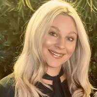 Nichole Whitney's Instagram, Twitter & Facebook