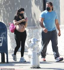 We did not find results for: Scheana Shay Displays Her Growing Baby Bump And Is Seen Kissing Her Boyfriend Brock Davies Readsector