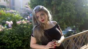 وعلقت الفنانة والإعلامية ياسمين الخطيب على الحادث قائلة: Ø´Ø§Ù‡Ø¯ ÙŠØ§Ø³Ù…ÙŠÙ† Ø§Ù„Ø®Ø·ÙŠØ¨ Ø¨Ù€ Ø§Ù„Ø¨ÙŠØ¬Ø§Ù…Ø© ÙÙŠ Ø£Ø­Ø¯Ø« Ø¸Ù‡ÙˆØ± Ù„Ù‡Ø§ Ø¨Ù‚Ù†Ø§Ø© Ø§Ù„Ù†Ù‡Ø§Ø±