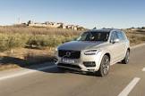 Volvo-XC90-(2015)